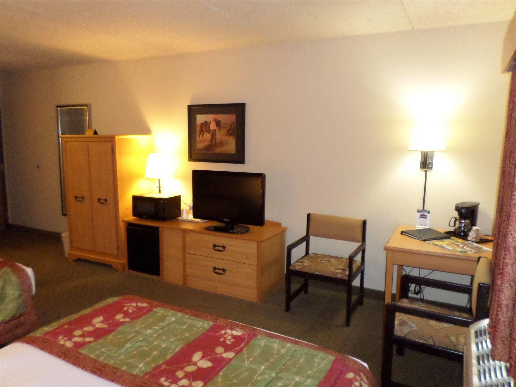 Americinn By Wyndham Pampa Event Center Εξωτερικό φωτογραφία